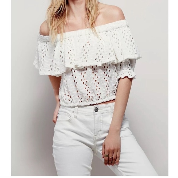 Free People That Girl Off The‎ Shoulder Eyelet Top White - Picture 1 of 7